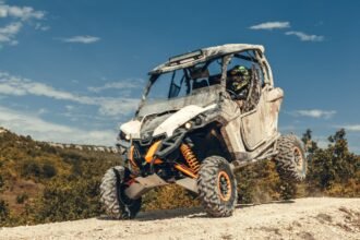 Reasons to Buy a Side-by-Side Vehicle for Off-Road Activities